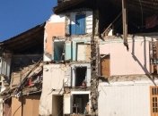 В Одессе обвалилась многоэтажка: в полиции озвучили вероятную причину 