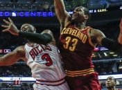 НБА. "Атланта" разобралась с "Вашингтоном," Уэйд ударно дебютировал в "Чикаго"