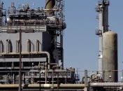 На нефтезаводе в Калифорнии произошел взрыв