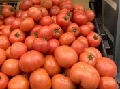 Что с ценами? Прилавок супермаркета озадачил нардепа (фото)