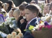 В школах не будут отменять линейки из-за случаев распыления газа