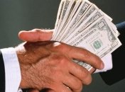 Директор департамента Нацбанка "погорел" на взятке