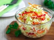 Такий салат можна приготувати раз і їсти тиждень