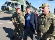 Министр обороны Великобритании посетил Донбасс