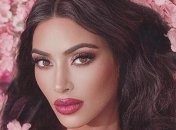 Ким Кардашьян вернула моду на денежный принт 