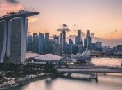 Меры по COVID-19: Сингапур закрывает границы