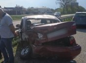 В Харьковской области легковушка столкнулась с микроавтобусом: есть пострадавшие (Фото)