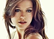 Компания Warner Bros. показала главную героиню сериала "Супергерл"