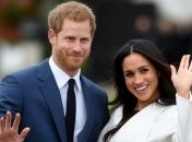 Стильные образы Меган Маркл в рисунках