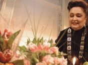 Янукович поздравил Недашковскую