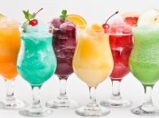 Летние коктейли для красоты и здоровья