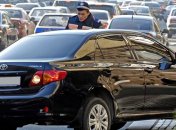 Азаров: "Мажоров"-нарушителей на дорогах нужно жестко наказывать