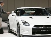 Быстрый, как ветер, Nissan GT-R (Видео)