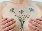 Девушки, тела которых украшают красочные весенние татуировки (Фото) 