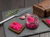 Острая закуска из свеклы и хрена