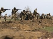 На фронте погиб украинский военный: били из запрещенных минометов и БМП