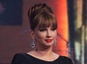 Анфиса Чехова решила бороться со стандартами красоты