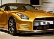 Золотой Nissan GT-R для доброго самаритянина (Фото, Видео)