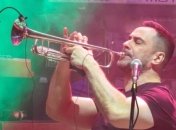 Ударили по лицу и запинали ногами: в Москве избили музыканта из "Машины времени"