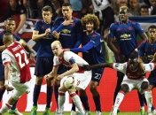 "Аякс" - "Манчестер Юнайтед": как МЮ впервые выиграл Лигу Европы (Фото)