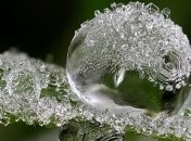 Почему горячая вода замерзает быстрее холодной?