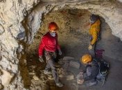 Археологи решились исследовать древние пещеры в Непале