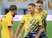 "Рух" — головна сенсація старту сезону