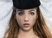 Вместе с мамой: дочь Кейт Мосс появилась на вечеринке в прозрачном платье