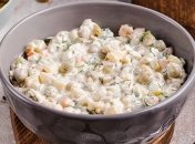 Вчені назвали найбільш шкідливі салати