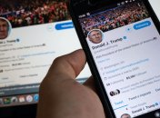 Трамп нашел замену Twitter, но соцсеть не выдержала жалоб на его посты