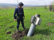 На украинских полях осталось много взрывчатки и не только