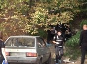 В Киеве в подарочном пакете обнаружили мертвого младенца