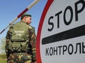 На границе с Молдовой задержали контрабандиста с 43 канистрами спирта