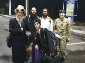 Паломники-хасиды продолжают массово прибывать в Украину 
