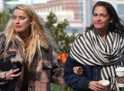 Стали відомі нові подробиці про роман Ембер Херд з жінкою