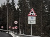 ГСЧС освободили 61 автомобиль из снежных заносов на Закарпатье