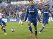 В Испании тренер ударил футболиста головой после замены (Видео)