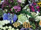 В Украине массово закрываются цветочные магазины