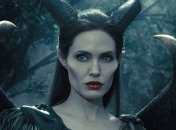 Анджелина Джоли блеснула на премьере "Малефисента 2" в Риме (Фото)