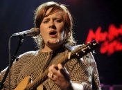 Адель удостоилась престижной премии в номинации "Песня года"