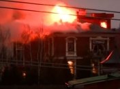 При штурме в Подмосковье пострадал силовик: в ход пустили тяжелое оружие (видео)