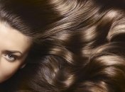 Витамины, которые успешно борются с выпадением волос 