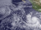 Ураган "Бланка" усилился в Тихом океане к четвертой категории