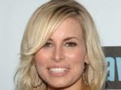 Ники Тейлор станет матерью в четвертый раз