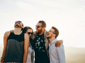 Вони всі перетворюють на жарт