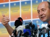 Бэсеску отказывается от идеи объединения Молдовы с Румынией