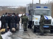 Террористы ОРЛО передали Украине 33 заключенных 