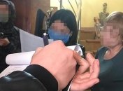 В Мукачево пенсионерка продавала наркотики школьникам