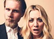 Звезда "Теории большого взрыва" не живет с мужем: в чем причина