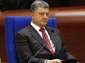 Порошенко будет больше общаться с украинцами через соцсети